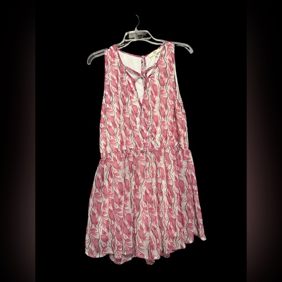 entro Pants - Entro Hawaiian Pineapple Romper - Size Medium